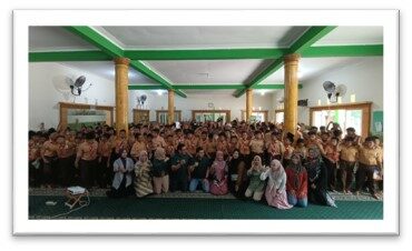 BNN Kota Malang Berikan Sosialisasi Bahaya Narkoba dan Rokok di SD Islamic Global School Malang BNN Kota Malang Berikan Sosialisasi Bahaya Narkoba dan Rokok di SD Islamic Global School Malang
