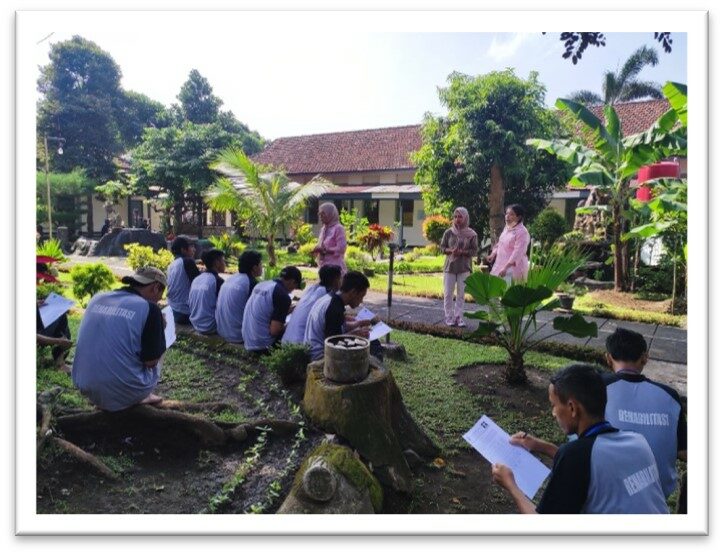 Program Rehabilitasi bagi Warga Binaan di Lapas Kelas I Malang Program Rehabilitasi bagi Warga Binaan di Lapas Kelas I Malang