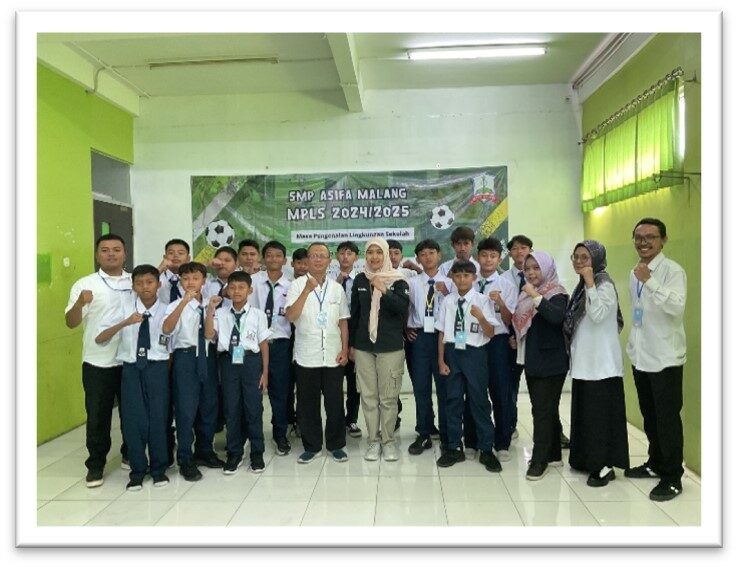 BNN Kota Malang Adakan Penyuluhan Bahaya Narkoba di Sembilan Sekolah pada Kegiatan MPLS BNN Kota Malang Adakan Penyuluhan Bahaya Narkoba di Sembilan Sekolah pada Kegiatan MPLS